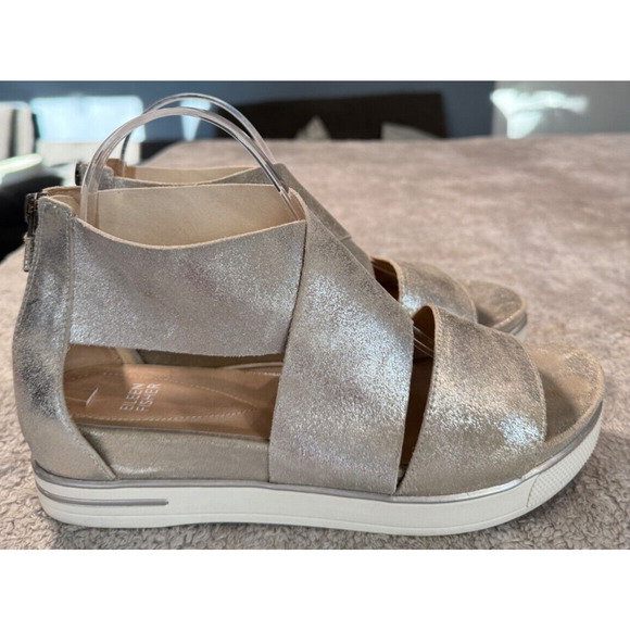 Eileen Fisher Sport Platinum Glitter Gold Suede Hidden Wedge Sandals Size 9 - Picture 1 of 7